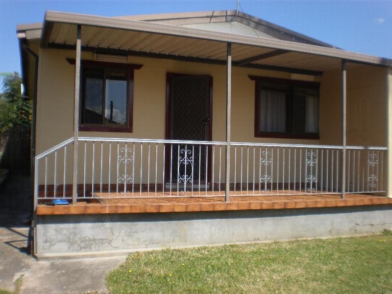 2/29 Beauchamp Street, Punchbowl NSW 2460