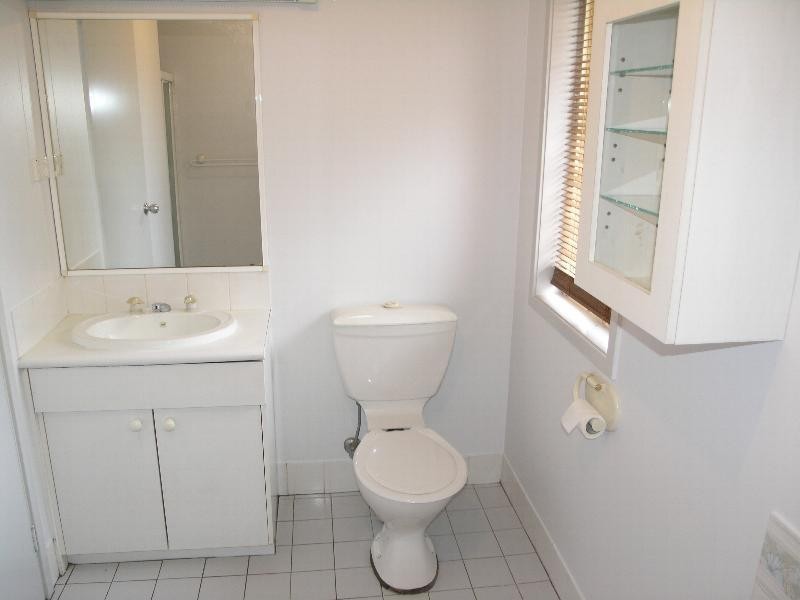 49 Russell Street, Greenacre NSW 2190