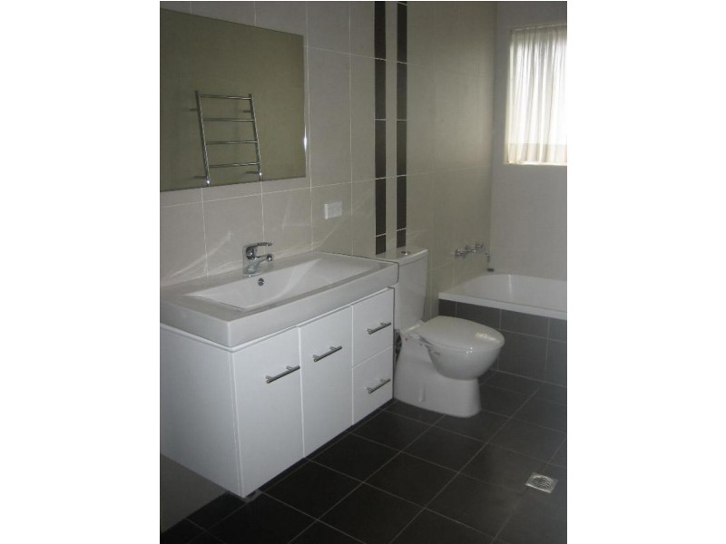 4a Beryl Place, Greenacre NSW 2190