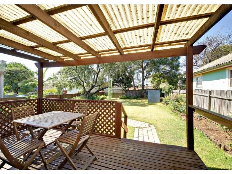 15 Chiswick Road, Greenacre NSW 2190