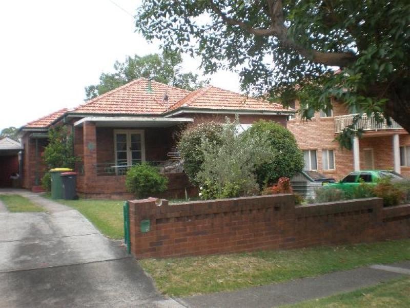 9 Noble Avenue, Punchbowl NSW 2460