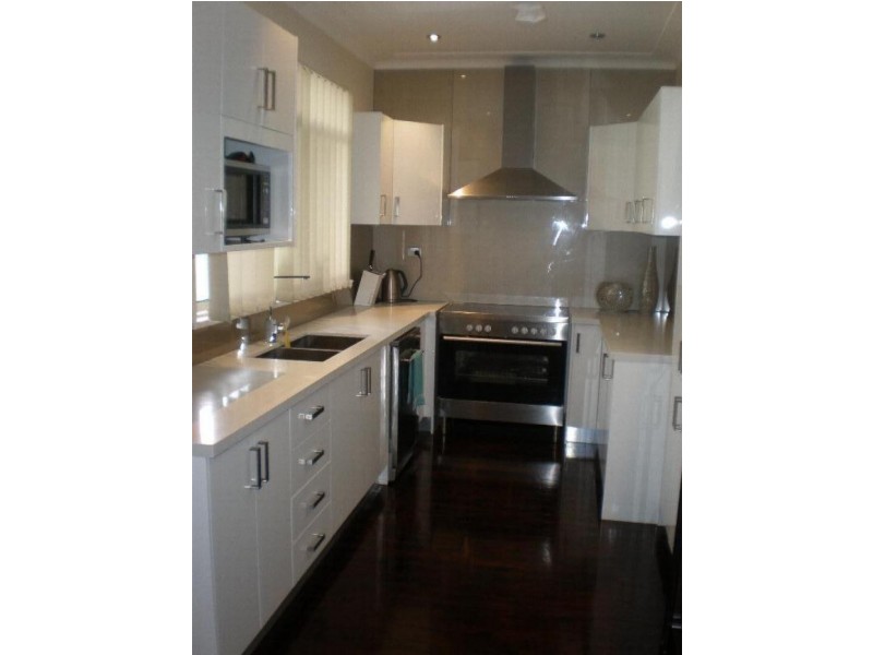 9 Riga Avenue, Greenacre NSW 2190