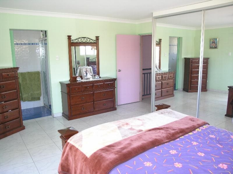 50 Prairie Vale Road, Mount Lewis NSW 2190