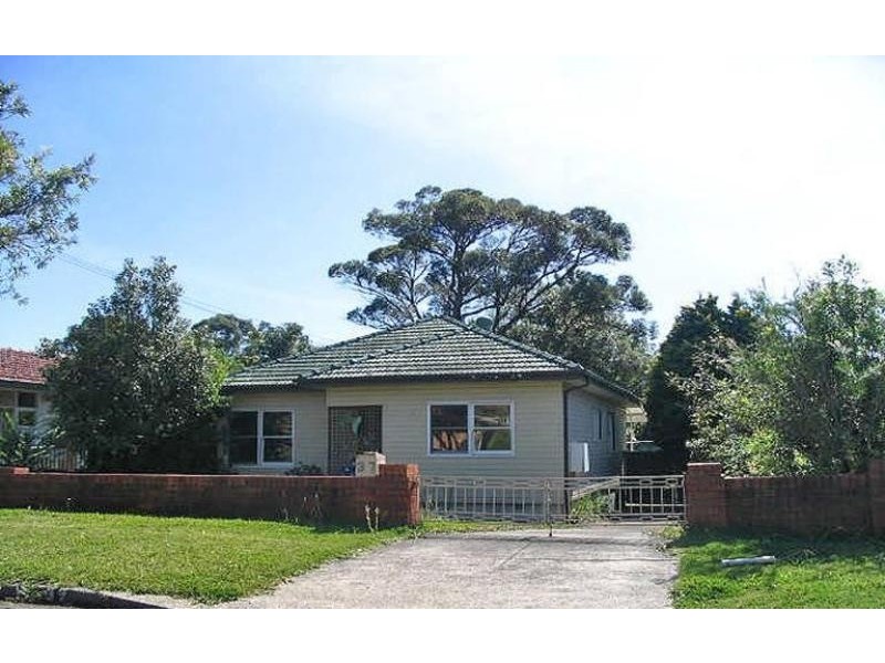 37 Lauma Avenue, Greenacre NSW 2190