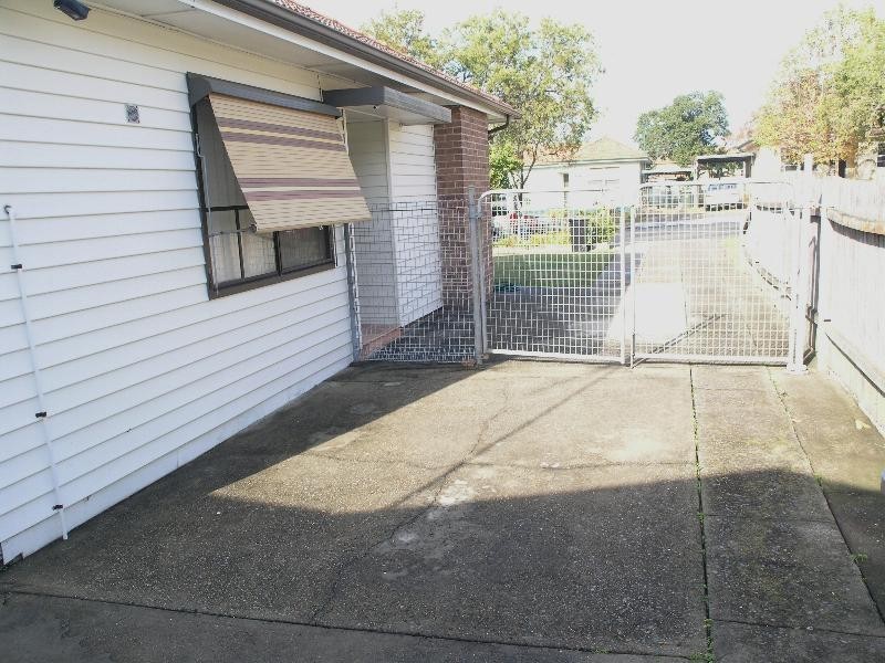 42 Wilbur Street, Greenacre NSW 2190