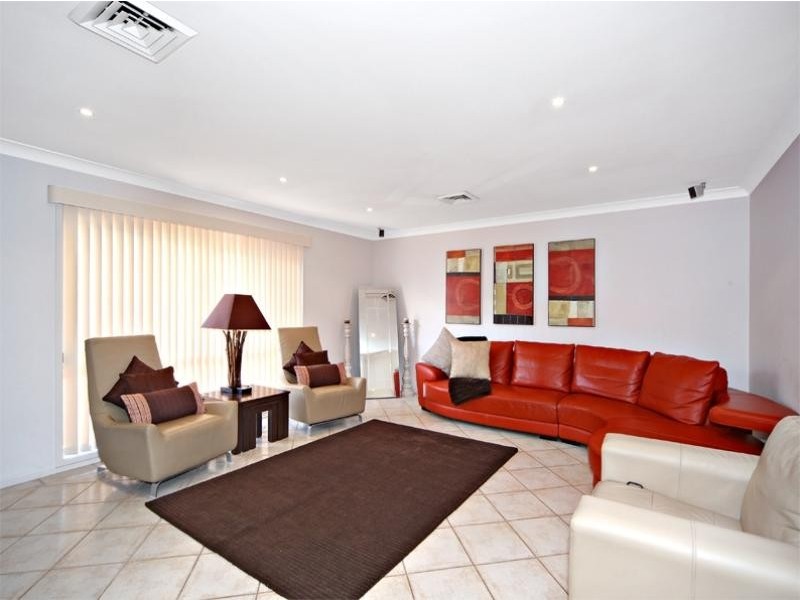 71 Wilbur Street, Greenacre NSW 2190