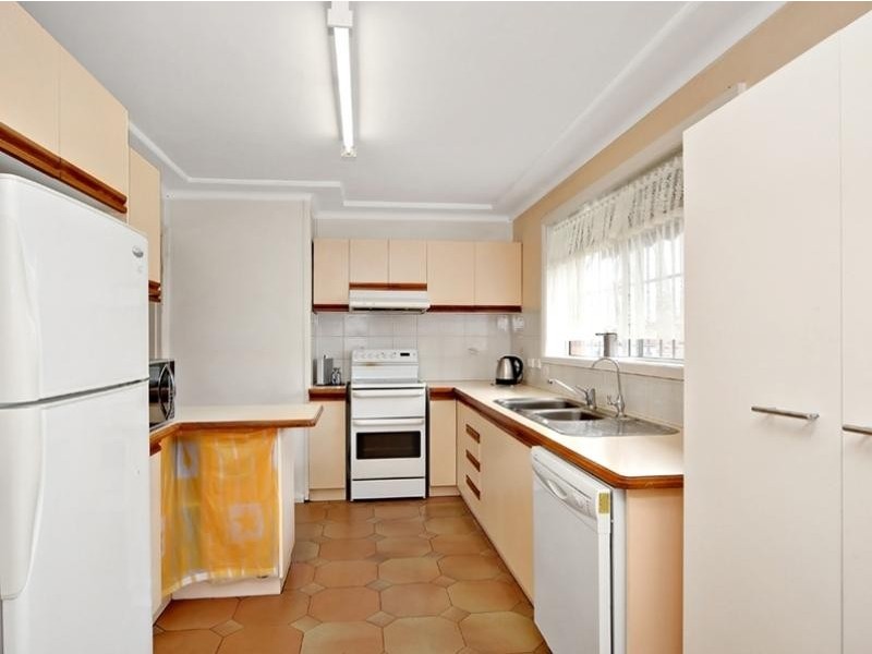 13 Peter Crescent, Greenacre NSW 2190