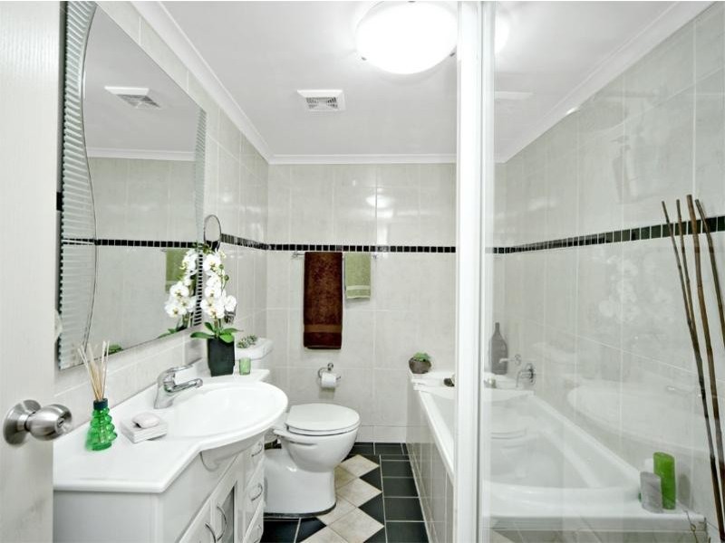 Greenacre NSW 2190