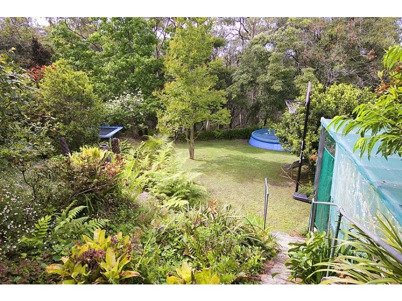 15 Carinya Road, Mount Colah NSW 2079