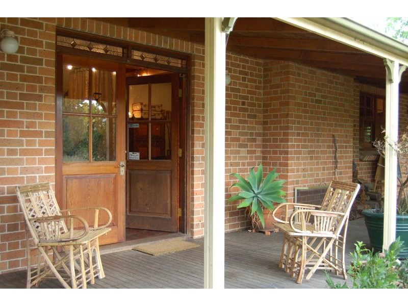 10 Allowrie Street, Jamberoo NSW 2533