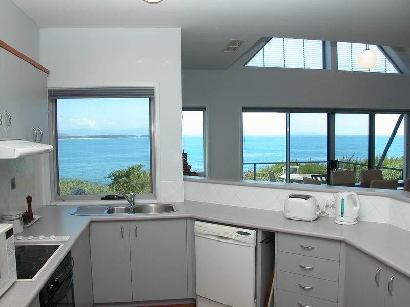 Unit 8/210 Penguins Head Rd, Culburra Beach NSW 2540