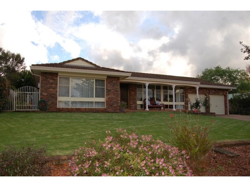 12 Tate Place, Jamberoo NSW 2533