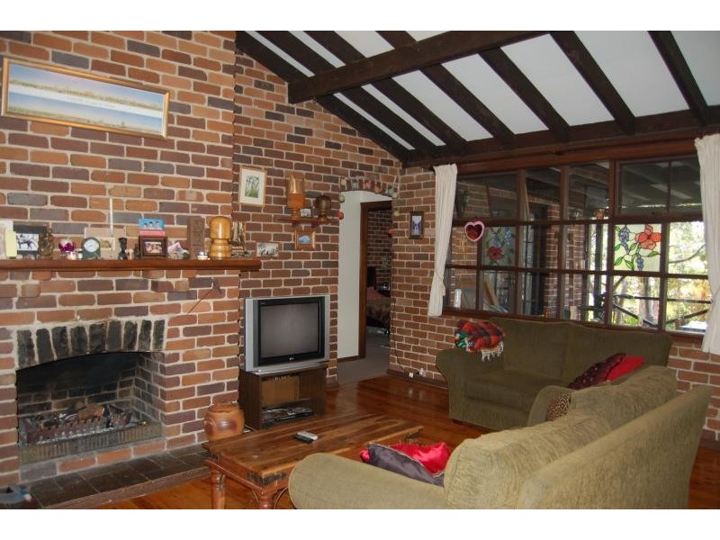 41 Allowrie Street, Jamberoo NSW 2533