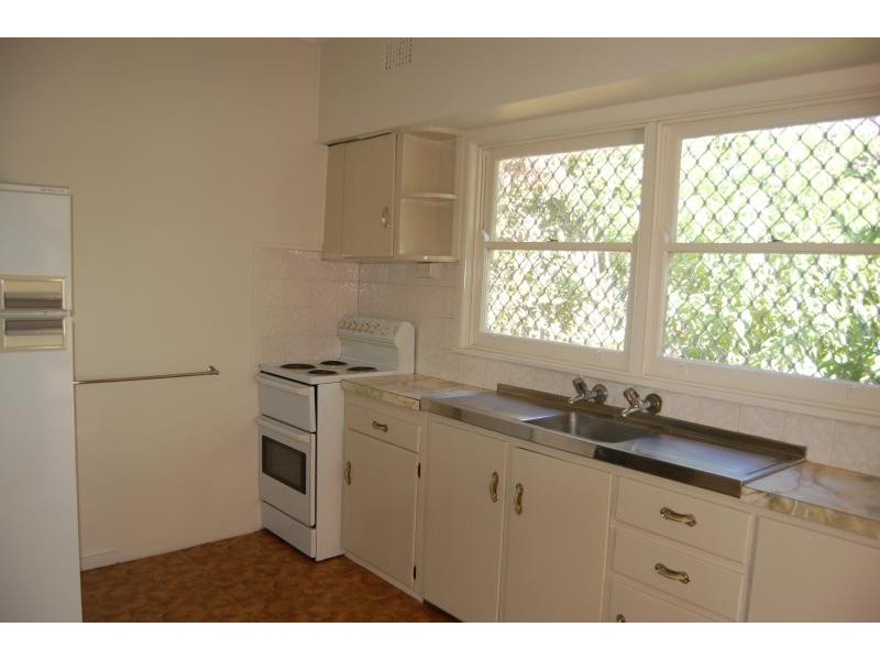 80 Churchill Street, Jamberoo NSW 2533