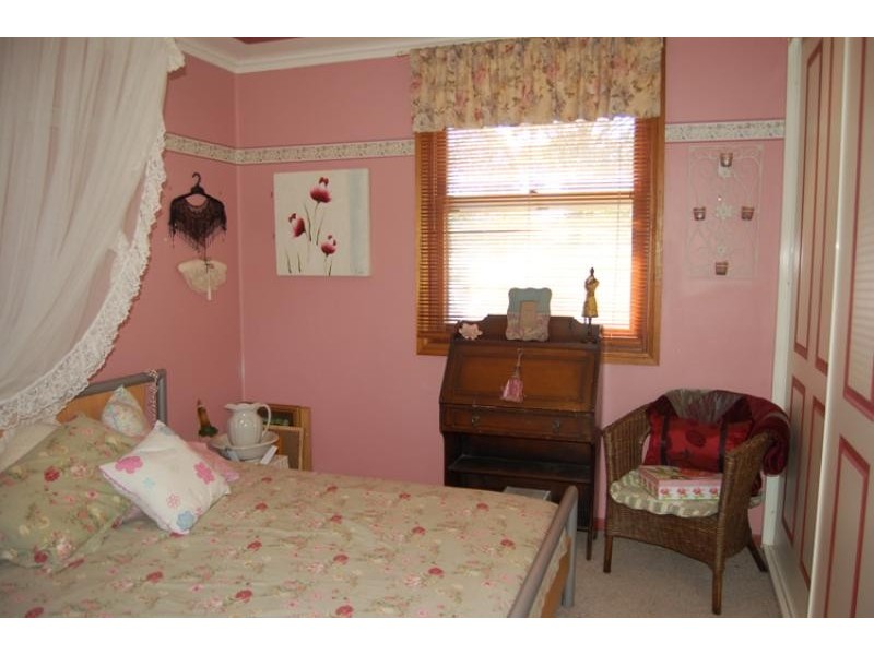 68 Allowrie Street, Jamberoo NSW 2533