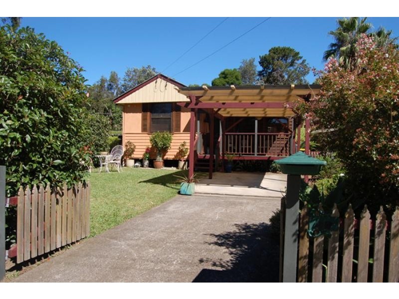 68 Allowrie Street, Jamberoo NSW 2533