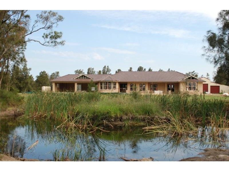 72 Rondanella Drive, Kanahooka NSW 2530