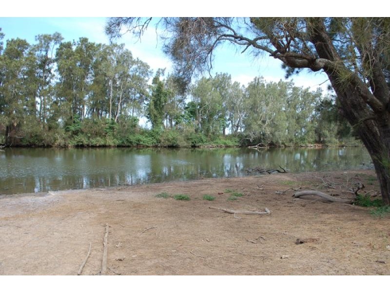 72 Rondanella Drive, Kanahooka NSW 2530