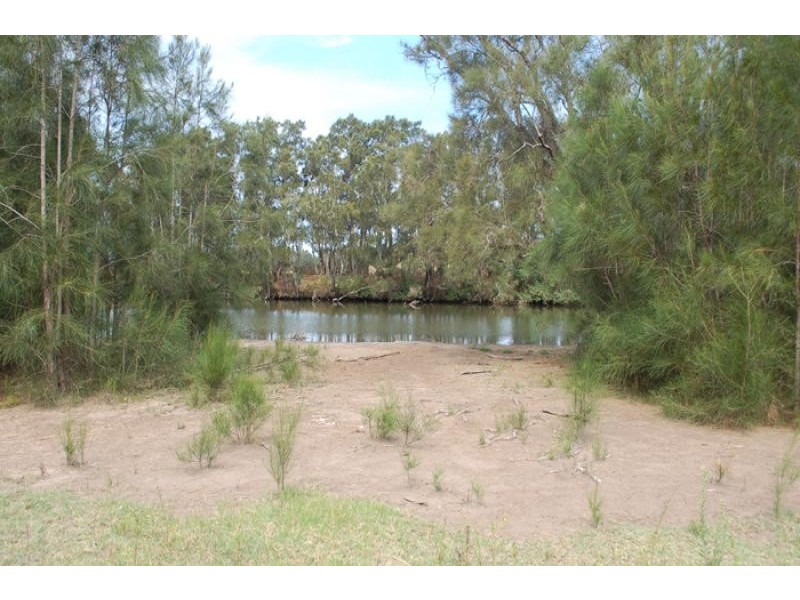 72 Rondanella Drive, Kanahooka NSW 2530