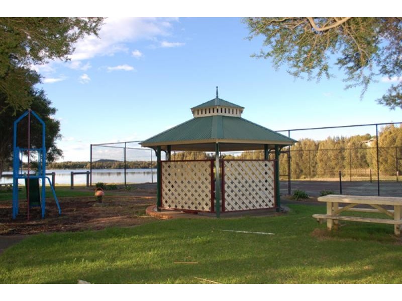 5 Fuller Drive, Dunmore NSW 2529