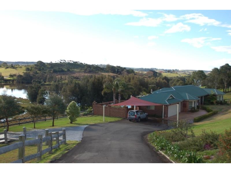 5 Fuller Drive, Dunmore NSW 2529