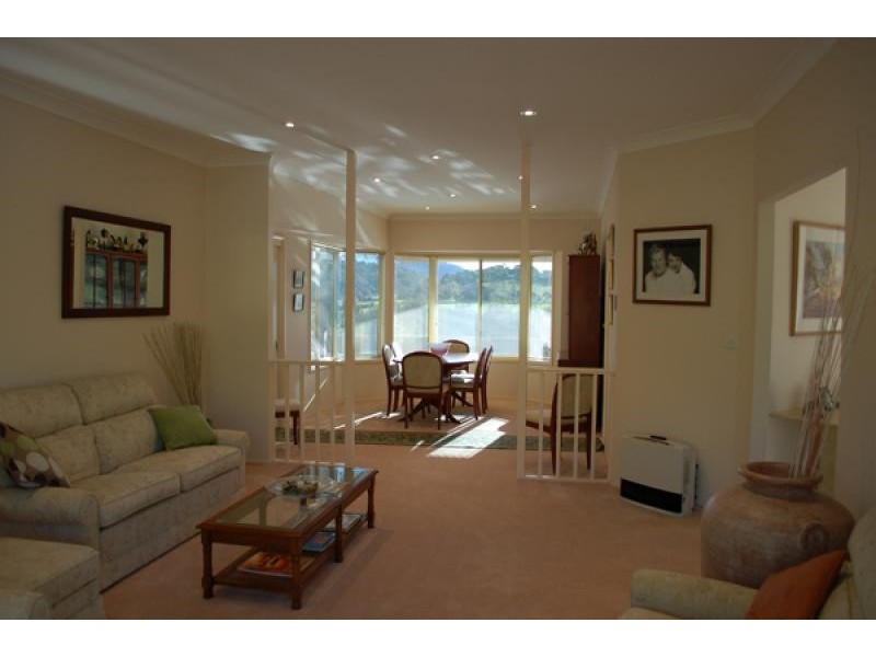 5 Fuller Drive, Dunmore NSW 2529