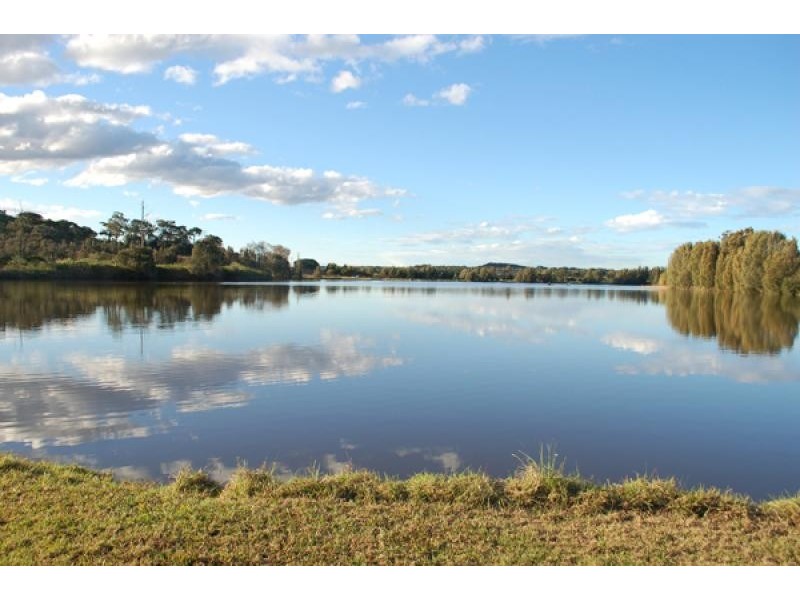 5 Fuller Drive, Dunmore NSW 2529