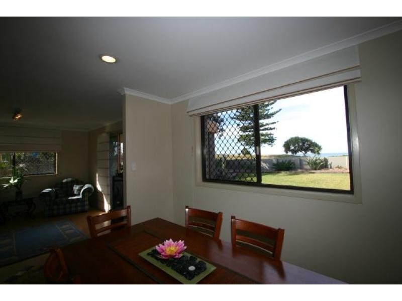 42 Pacific Parade, Lennox Head NSW 2478