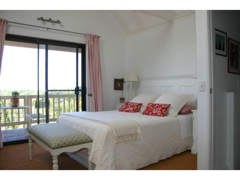 64 Survey Street, Lennox Head NSW 2478