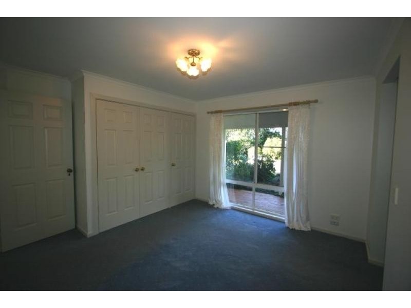 8 VICTOR PLACE, Lennox Head NSW 2478