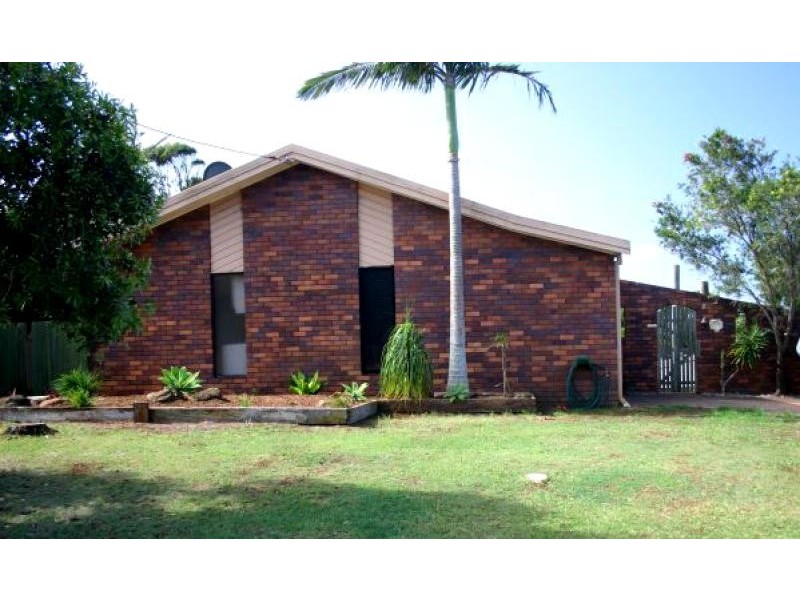 4 SANDSTONE CRESCENT, Lennox Head NSW 2478