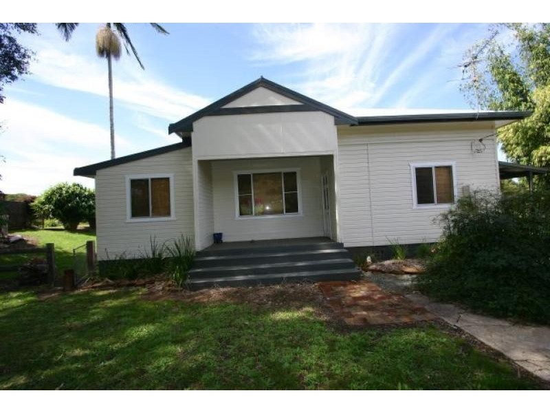 24 Fernleigh Road, Tintenbar NSW 2478
