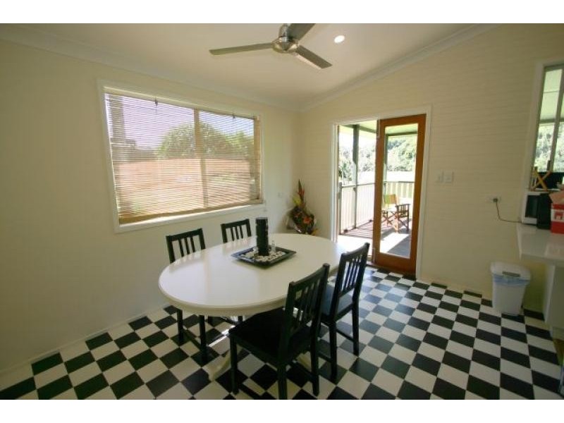 24 Fernleigh Road, Tintenbar NSW 2478