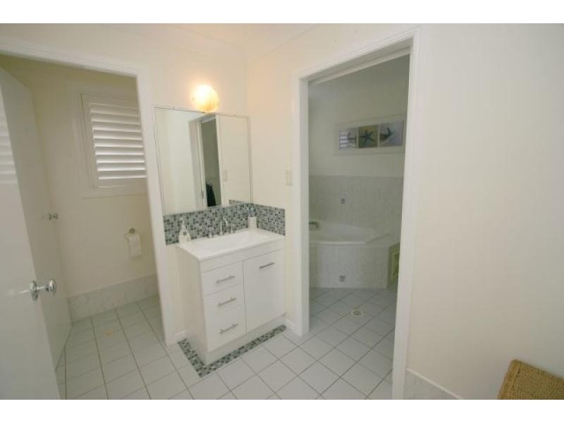 6 CARROLL AVENUE, Skennars Head NSW 2478