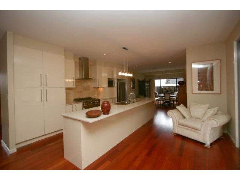 8 WILLIAM PLACE, Lennox Head NSW 2478