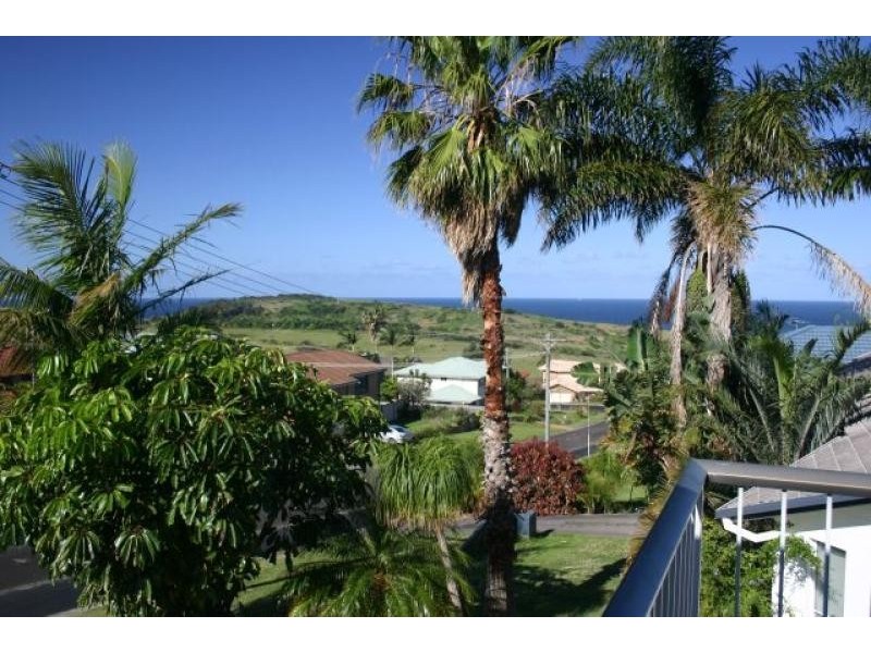 62 Sandstone Crescent, Lennox Head NSW 2478