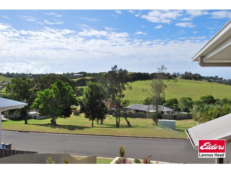 10 Beryl Place, Lennox Head NSW 2478