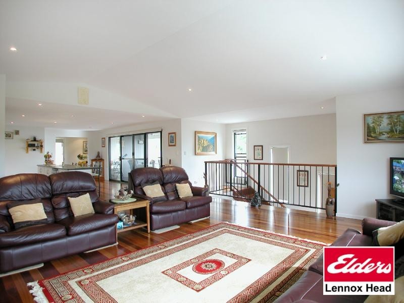 10 Beryl Place, Lennox Head NSW 2478