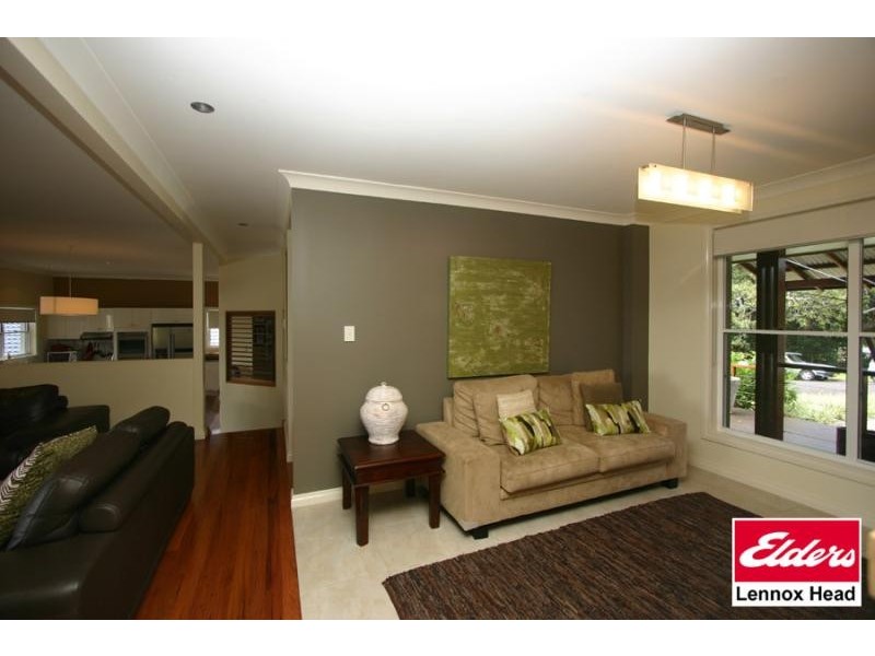 6 Victor Place, Lennox Head NSW 2478