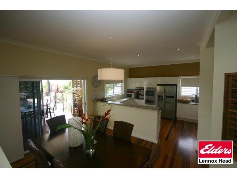6 Victor Place, Lennox Head NSW 2478
