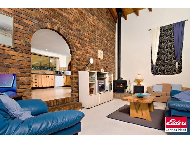 75 North Creek Road, Lennox Head NSW 2478