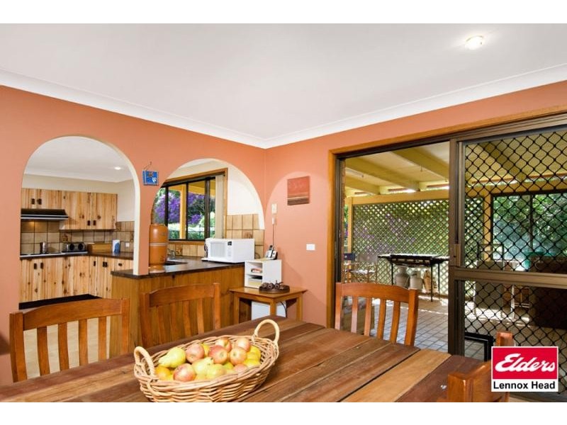 75 North Creek Road, Lennox Head NSW 2478