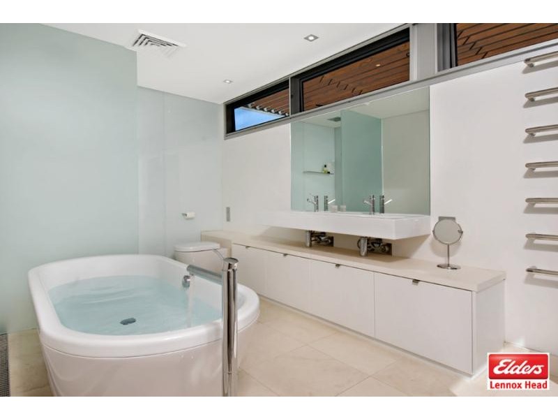 15 Sapphire Court, Lennox Head NSW 2478