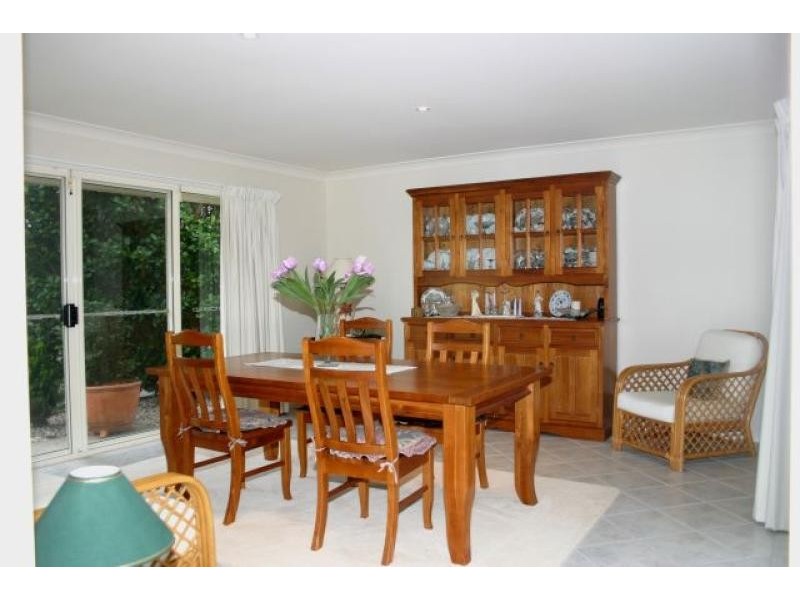 18 Ocean Breeze Drive, Lennox Head NSW 2478