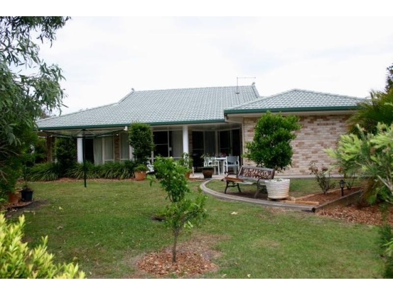 18 Ocean Breeze Drive, Lennox Head NSW 2478