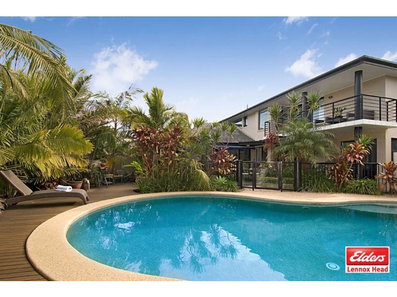 8 Somerset Place, Lennox Head NSW 2478