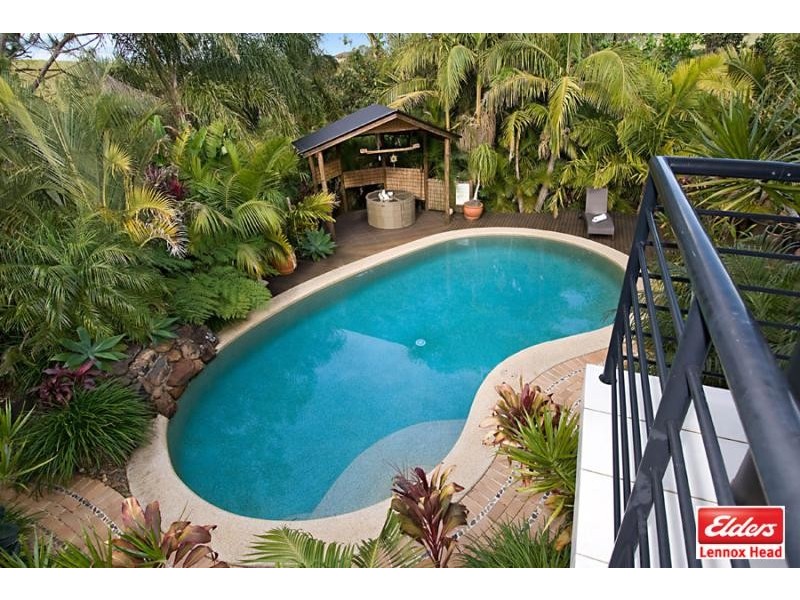 8 Somerset Place, Lennox Head NSW 2478
