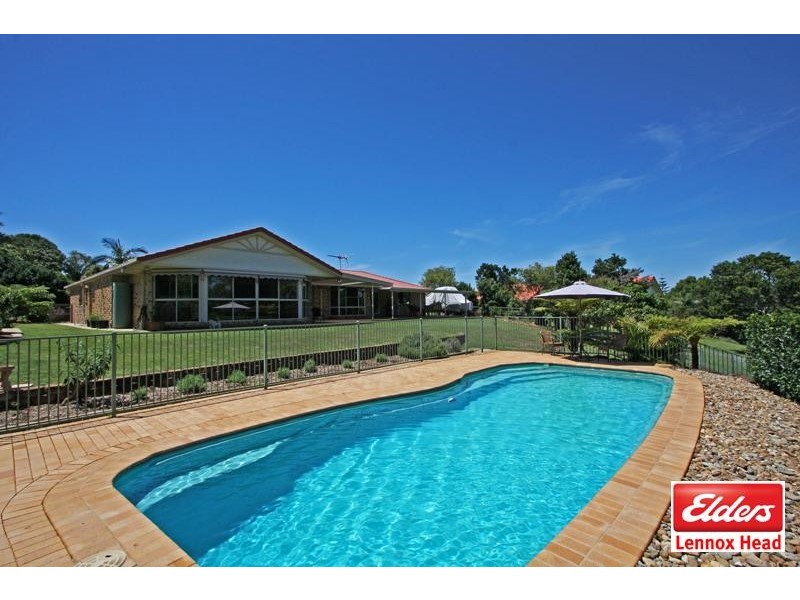 8 The Crest, Lennox Head NSW 2478