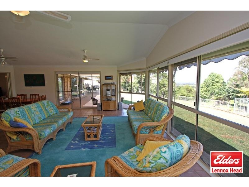 8 The Crest, Lennox Head NSW 2478