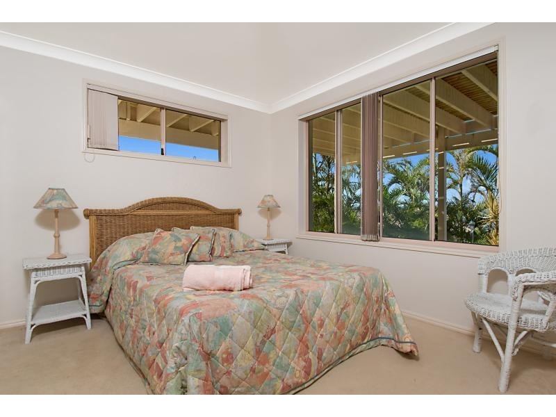 2/4 Pinnacle Row, Lennox Head NSW 2478